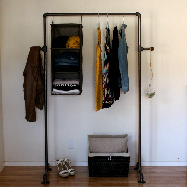 Pipe clothing rack hot sale